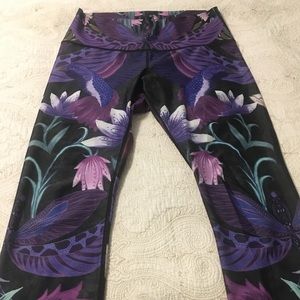 Yoga Democracy crop leggings